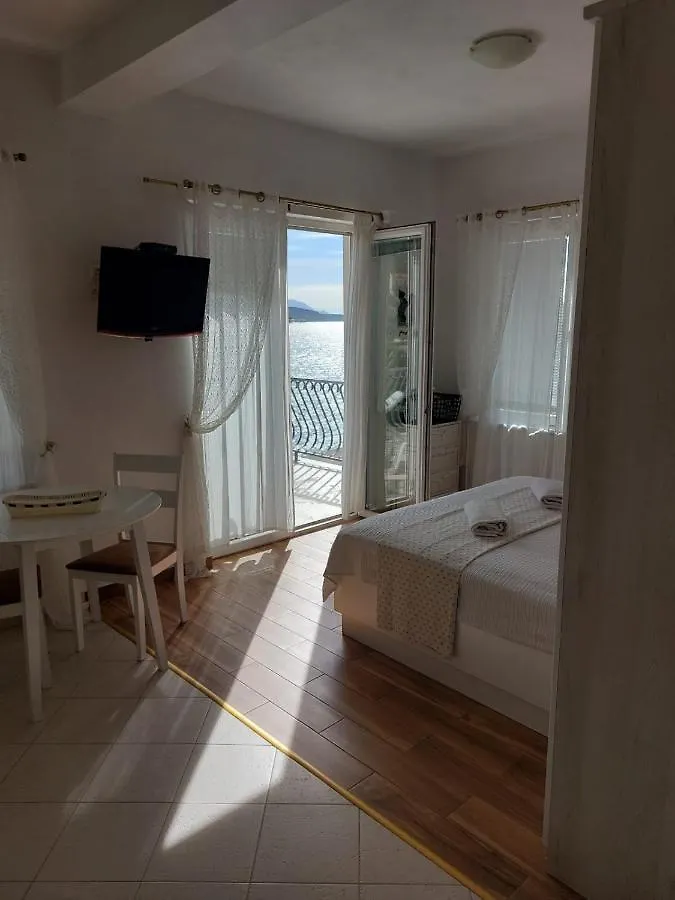 La Gatta Apartmani Barbat na Rabu Apartment