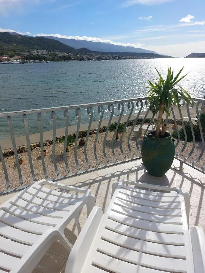 Apartment La Gatta Apartmani Barbat na Rabu