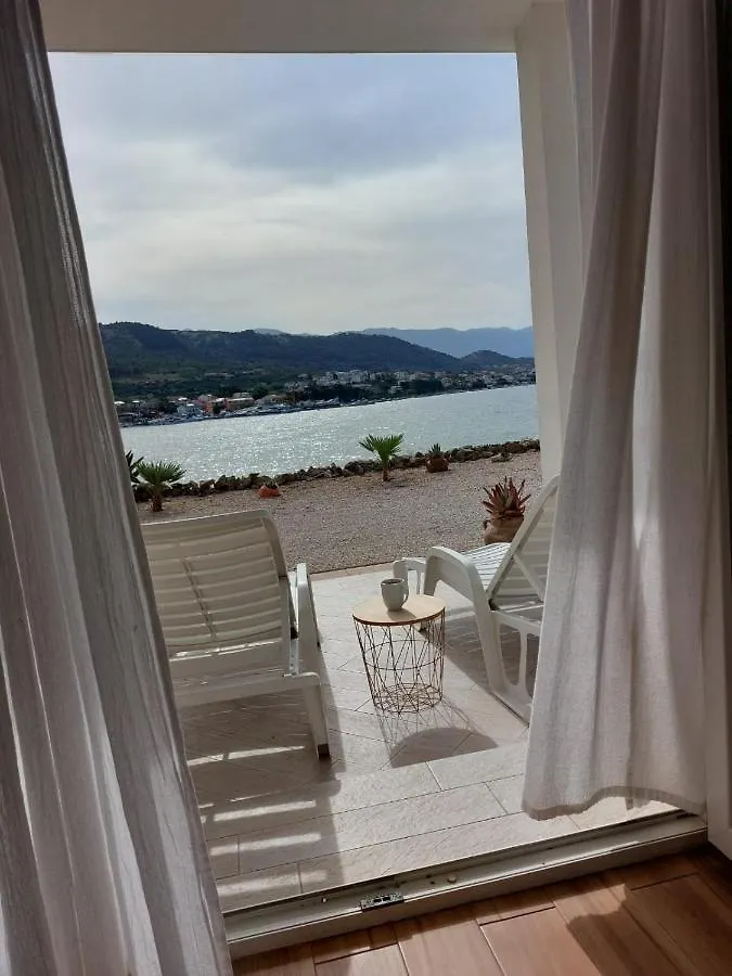 La Gatta Apartmani Barbat na Rabu Croatia