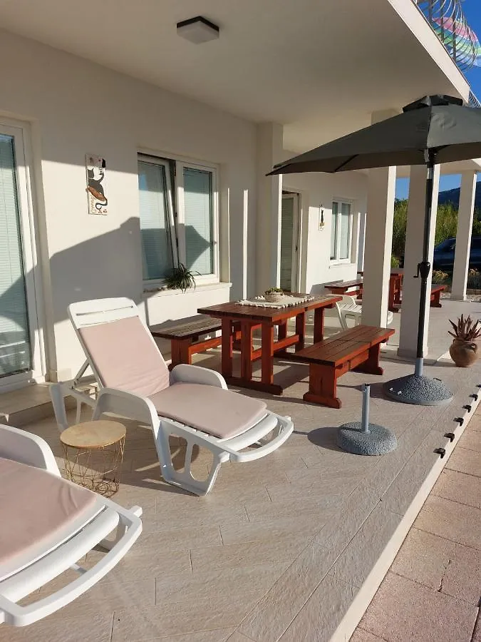 La Gatta Apartmani Barbat na Rabu Apartment