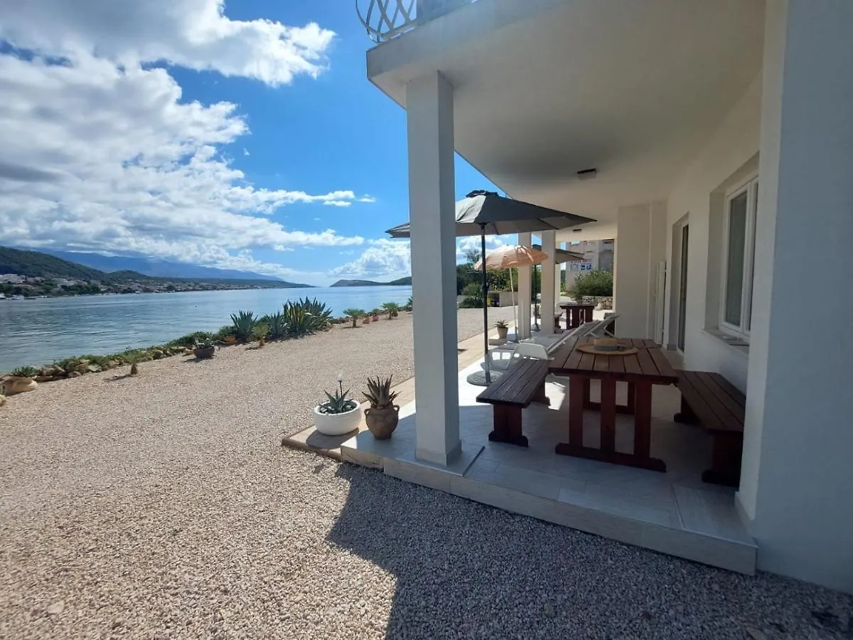 Apartment La Gatta Apartmani Barbat na Rabu