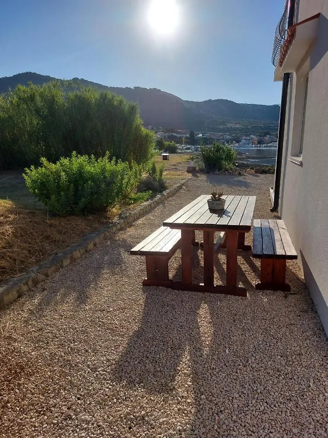 Apartment La Gatta Apartmani Barbat na Rabu Croatia